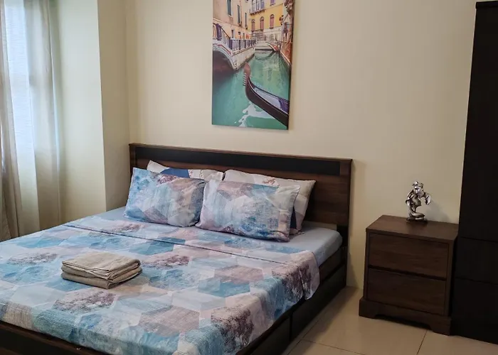 Lourdes Bedsit Horizon 101 아파트호텔 *