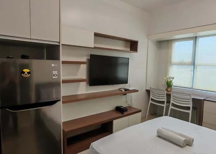 Lourdes Bedsit Horizon 101 아파트호텔 세부